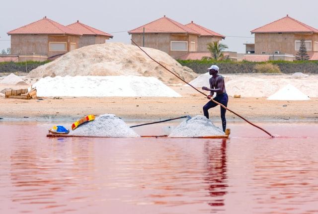 il lago di retba, una delle cose da vedere a Dakar
