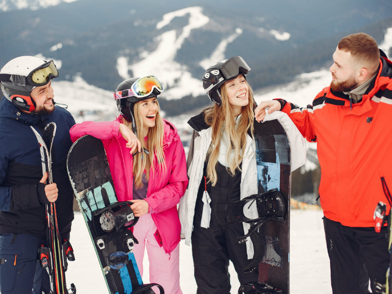 Noleggiare attrezzatura sci, abbigliamento e accessori